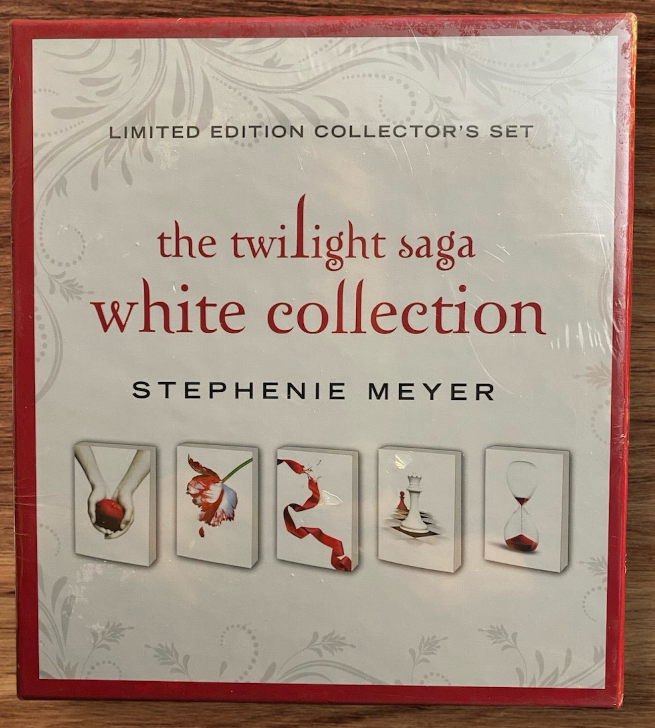 The Twilight Saga White Collection